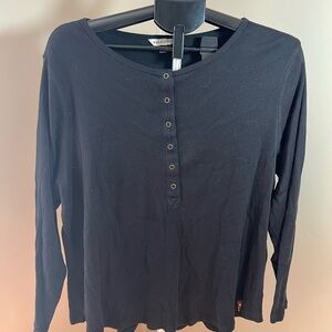 FRYE AND CO. Black Button-Down Shirt